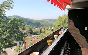 TOP Ferienwohnung mit Tiefgaragenstellplatz, auch für längere Aufenthalte